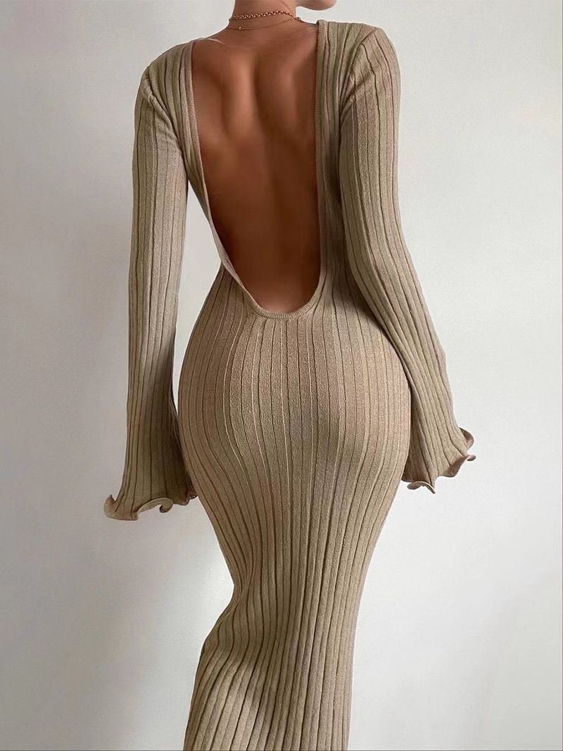Abito da donna con gonna lunga lavorata a maglia a maniche lunghe con volant e copertura sexy dei fianchi_voghion.com