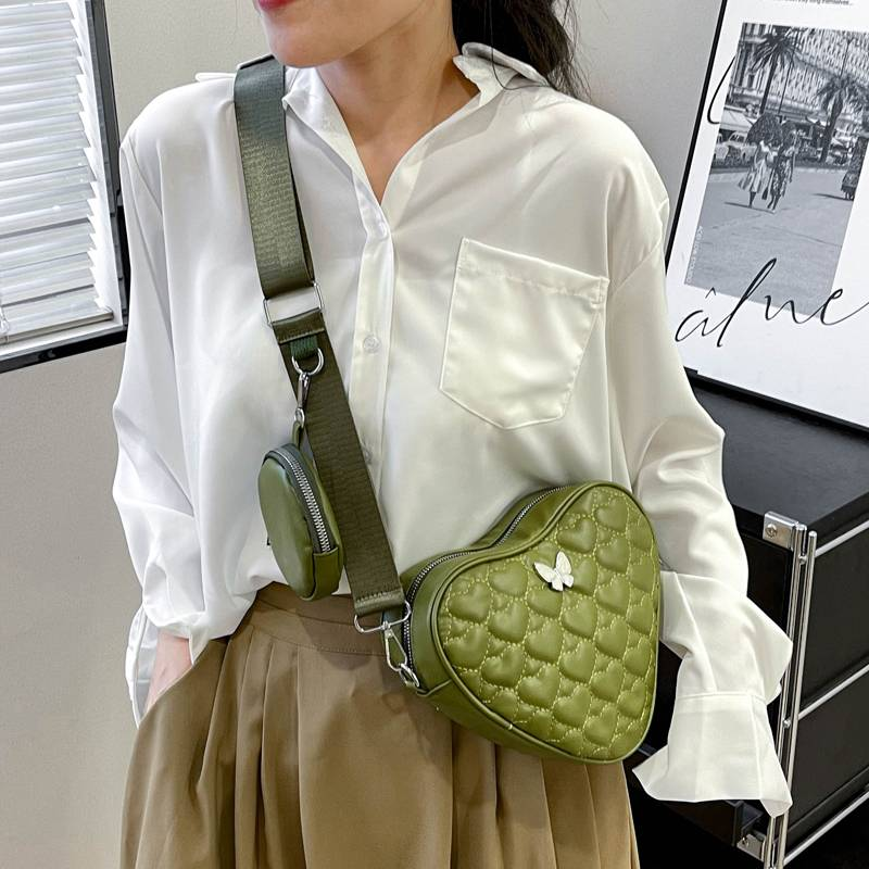 Geantă crossbody în formă de inimă, casual, de culoare pură, pentru femei, geantă de umăr pătrată elegantă, cu geantă mică agățată_voghion.com