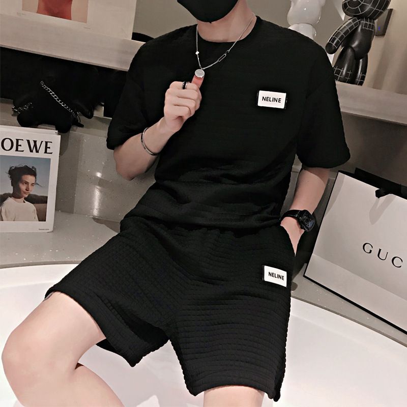 Waffle style short shorts for summer 2022 new men's half sleeved ruffled and handsome casual loose fitting sports_voghion.com