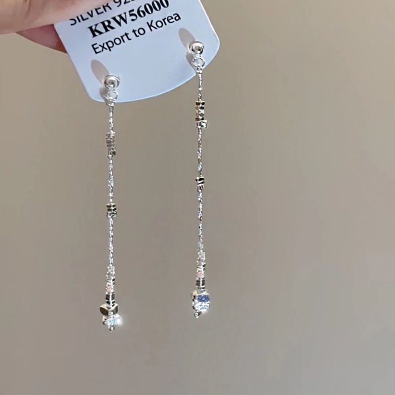 Boucles d'oreilles à pampilles en argent brisé, style chinois, « étape par étape » pour femme. Design de niche avec une touche de sophistication._voghion.com