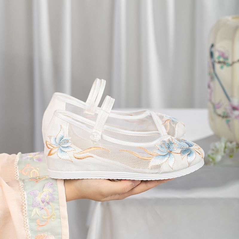 Damenschuhe Sommer Neue Ethno-Stil Atmungsaktive Mesh Bestickte Schuhe Flache Sohle Höhenverstärkende Nationale Stil Elegante Antike Stil_voghion.com