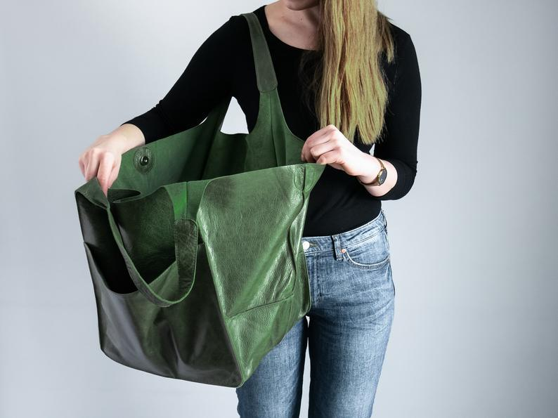 2023 neue Heiße Verkauf Retro Einfache Große Tasche Weiche Leder Große Kapazität Schulter Vielseitig Mode Handheld Tote frauen tasche_voghion.com