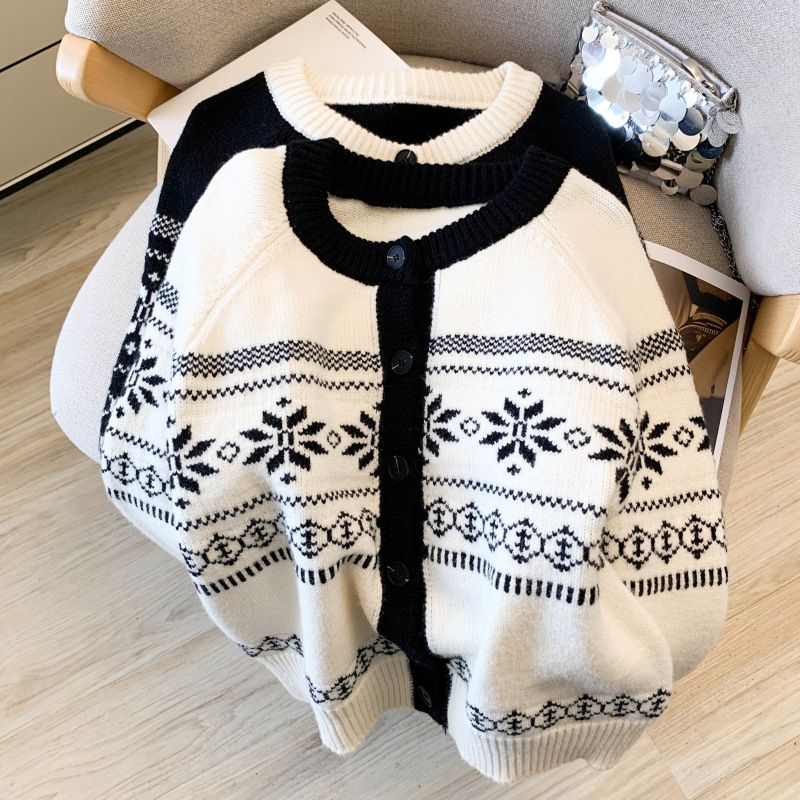 Cardigan in maglia Fair Isle – Maglione color-block dalla vestibilità comoda (crema/nero) | Comodo capo a strati di ispirazione nordica per un'eleganza casual_voghion.com