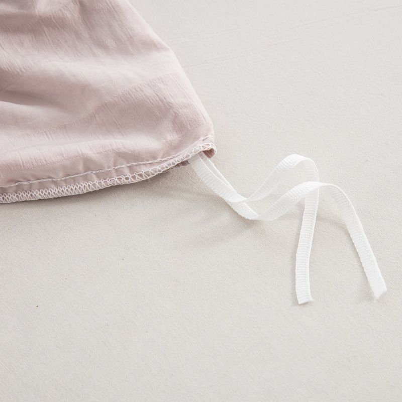 Copripiumino con motivo a righe verticali rosa a fiori recisi, set di tre pezzi per letto_voghion.com