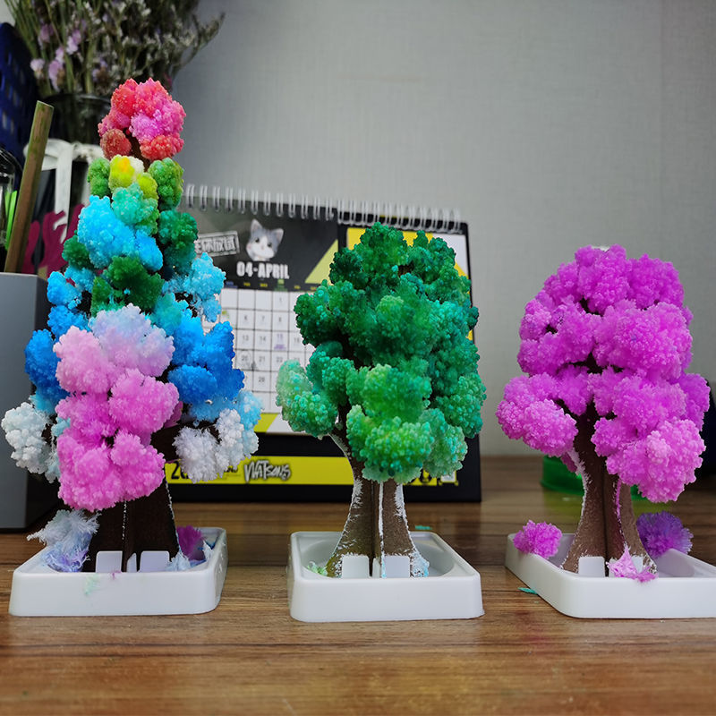 Christmas paper, handmade trees, blooming, watering, children's toys, decorations, and ornaments_voghion.com