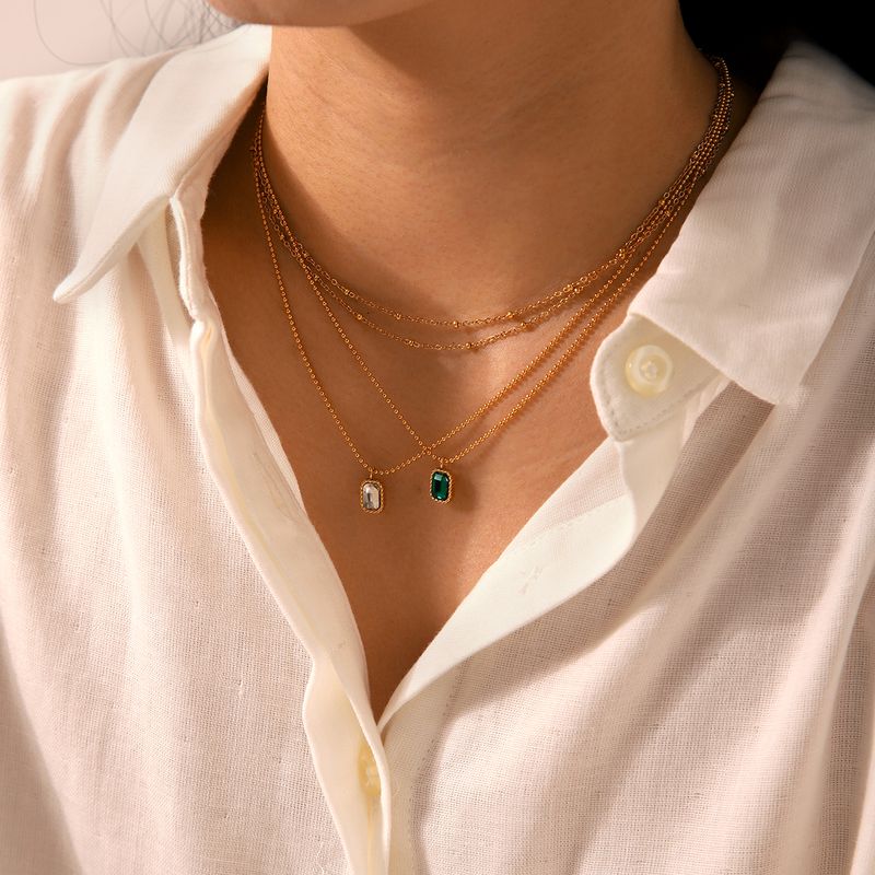 Collana di lusso con zirconi quadrati placcata in oro, collana con ciondolo con zirconi cubici bianchi/verdi, collana minimalista a strati_voghion.com