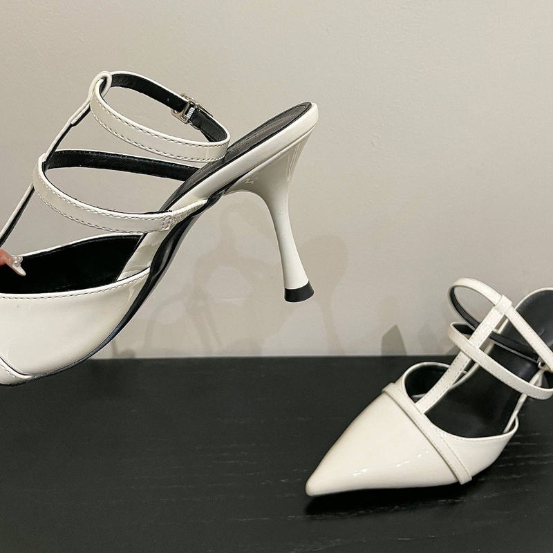 Spitze High Heels Sandalen für den Sommer 2024, Tragen von spitzen dünnen Absätzen für Oberbekleidung, stilvolle und Nischen-Damenschuhe_voghion.com
