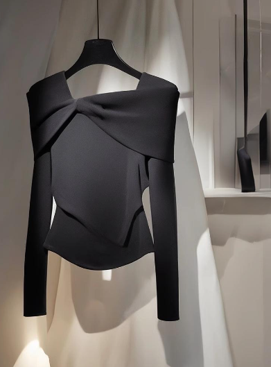 Abbigliamento femminile, le magliette più popolari di quest'anno, autunno, uniche, super belle, con fiocco nero, per le donne_voghion.com