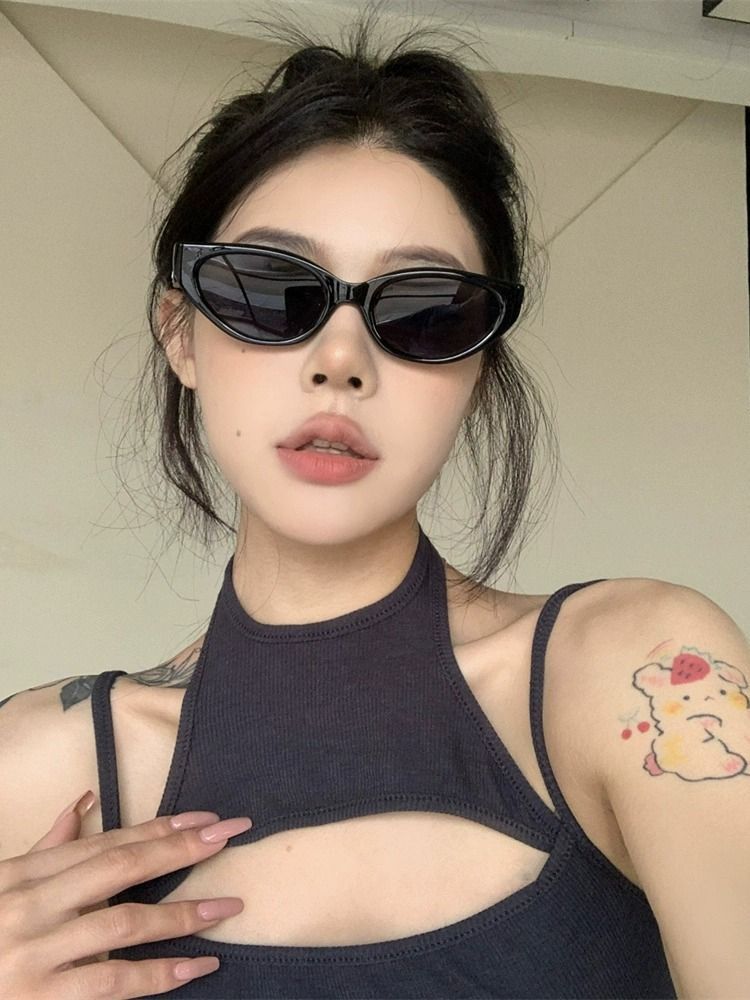 Retro Cat Eye Small Face Sunglasses Women's High-end Concave Shape Street Shot UV-proof Sunglasses_voghion.com