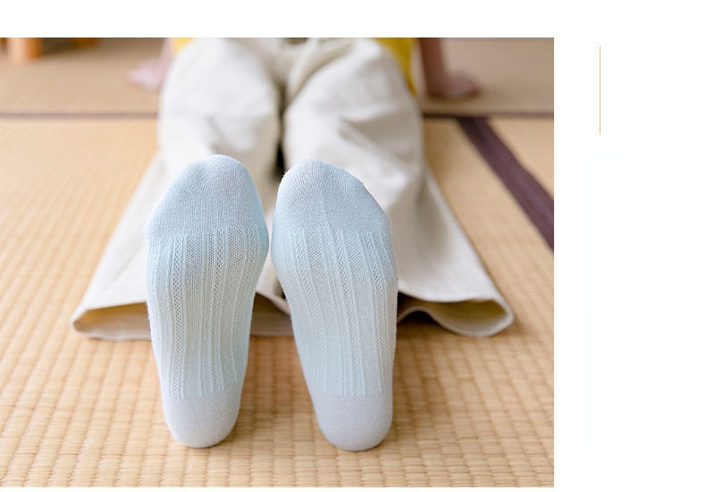 5 Paare/paket Frau Polyester Knöchel Unsichtbare Socken Stickerei Neuheit Nette Atmungsaktive Boot Kurze Socke Chausette_voghion.com
