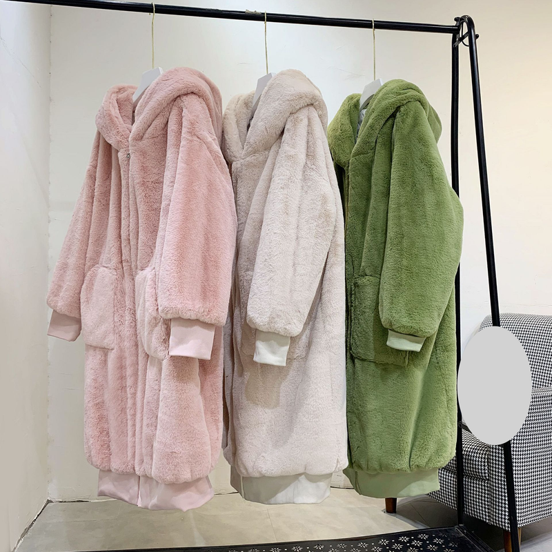 Damenbekleidung Herbst und Winter Neue Rex Kaninchenfell Dicker Langer Pelzmantel Mit Kapuze Pelzmantel Für Frauen_voghion.com