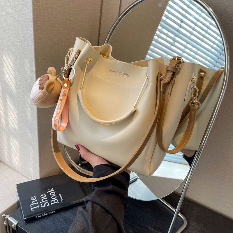 Amy Rabbit 2023 Neue High-End-Texturtasche für Damen, große Kapazität, vielseitige One-Shoulder-Pendlertasche_voghion.com