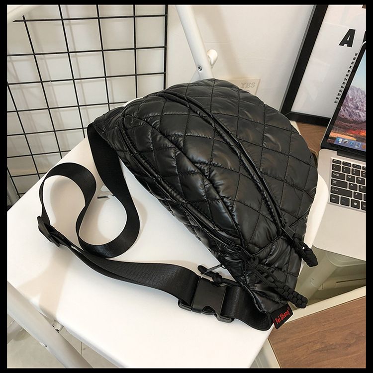 Winter New Women's Waist Bag Large Capacity Cotton Coat Crossbody Bag Fashion Waist Bag Diamond Embroidery Couple Chest Bag_voghion.com