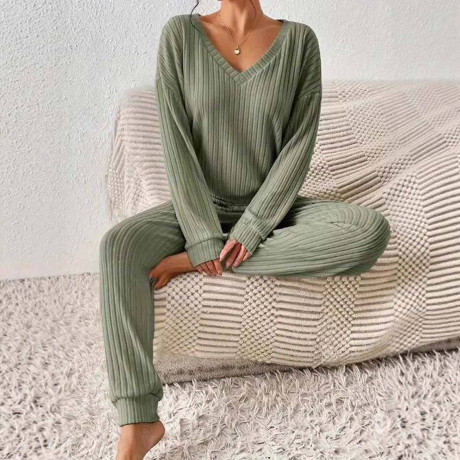 Completo da salotto minimalista in tinta unita – Top oversize con scollo a V e pantaloni larghi, completo casual da donna in due pezzi_voghion.com