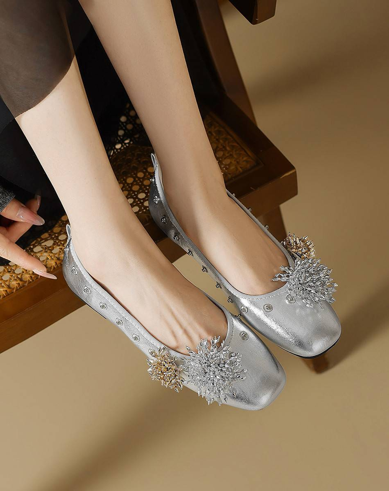 Cameido Women's Eco-Friendly PU Casual Shoes - Square Toe, 1CM Heel, Non-Slip Rubber Sole - Silver & Beige_voghion.com