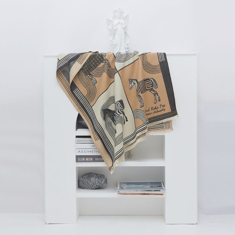 Nicchia francese 2024 cavallo da guerra plaid cashmere donna inverno nuova tendenza sciarpa calda scialle a doppio uso a doppia faccia_voghion.com