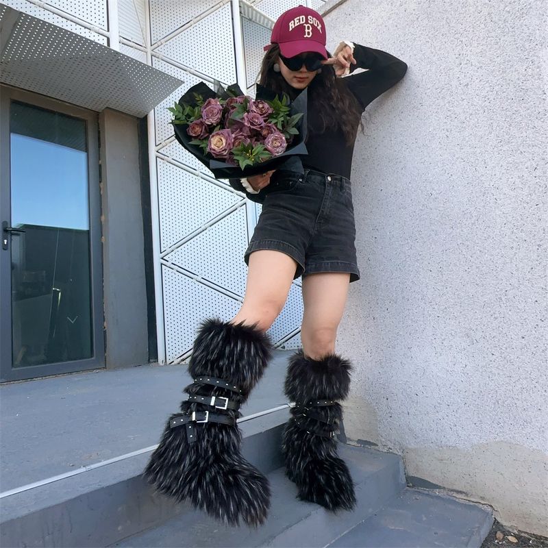 Botas de invierno con plataforma plana estilo punk para mujer, con tachuelas y piel sintética: antideslizantes, cálidas y a la moda (varios colores y tallas disponibles)._voghion.com