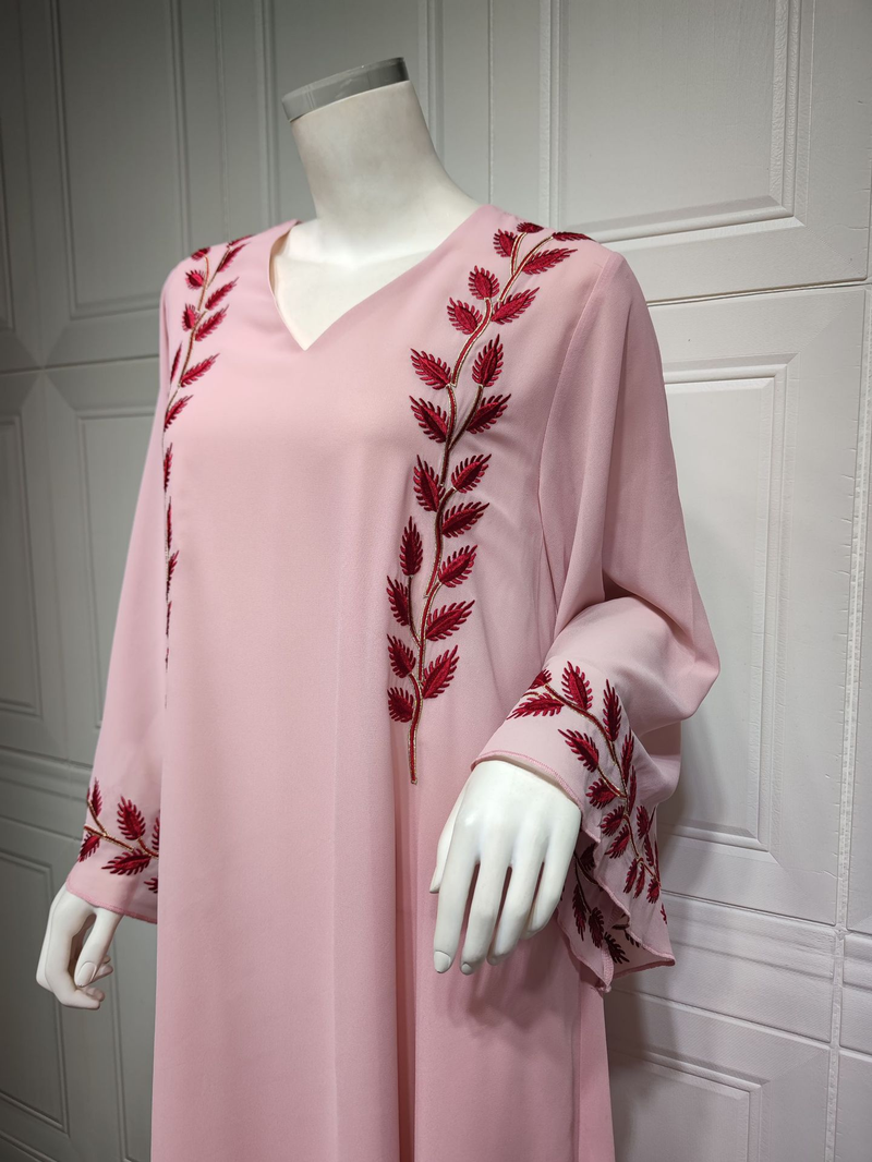Damenmode Street Chiffon langes muslimisches besticktes rosafarbenes Rundhalskleid mit Hijab_voghion.com