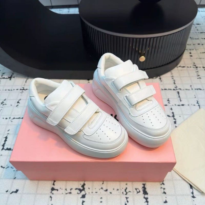 Mascotte Style Magic Tape Smiley Face Beyaz Kadınlar İçin 2025 Yeni Kalın Tabanlı Boy Artırıcı Günlük Spor Ayakkabıları_voghion.com