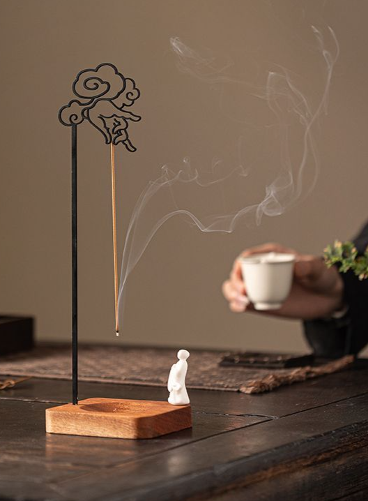 Kreative invertierte Aromatherapie-Hängebrenner für den Innenbereich, Buddha-Handhalter, Tablett, Weihrauchständer, Heim-Zen-Ornament_voghion.com