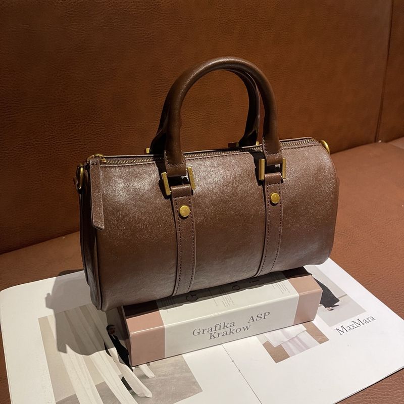 Borsa da donna con texture di alta qualità, borsa a mano dal design di nicchia, nuova borsa a tracolla da bowling autunno/inverno 2025, borsa a cuscino per donna_voghion.com