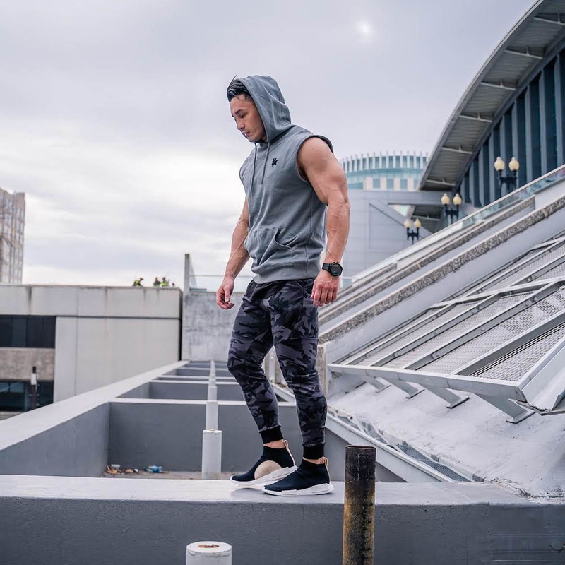 Muscle Fitness Brother Sommer Herren Sport Freizeit Lauftraining Dünne ärmellose Weste mit Fellkapuze_voghion.com