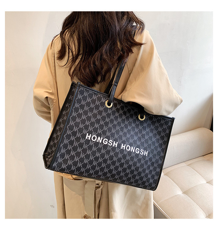 Borsa a tracolla all-in-one retrò da pendolare di moda da donna di nuova moda di grande capacità 2023. Borsa tote per classe universitaria_voghion.com