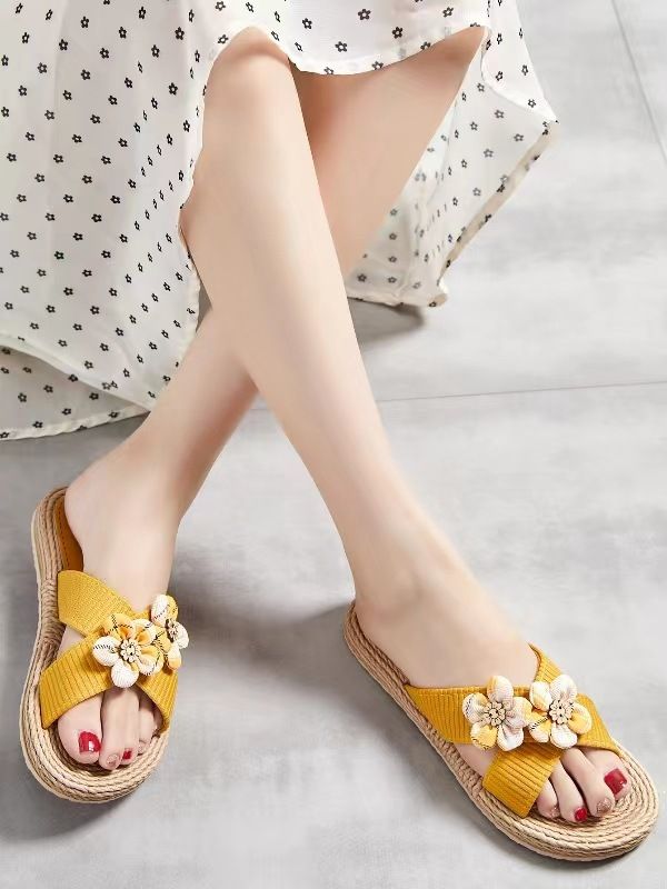 Scarpe da donna, nuove pantofole estive da donna, con una sola linea, con fondo in corda, tinta unita, tendenza moda, per interni ed esterni, con sei piccoli fiori._voghion.com
