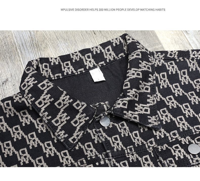Herrenbekleidung Designer-Jeansjacke für Männer mit Revers und ganzkörperbedruckten Workwear-Oberteilen Herbsttrendige High-End-Retrojacke_voghion.com