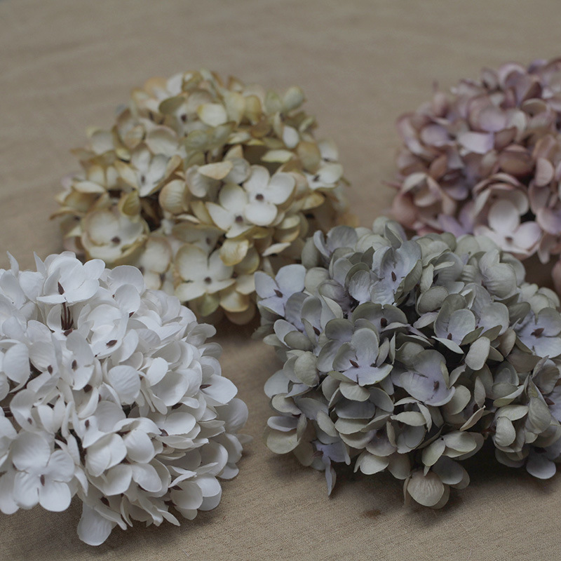 Hortensiahuvud DIY handgjorda tillbehör huvudbonad blommor bröllop bröllopsbakgrund blomma vägg blomsterarrangemang dekoration retro_voghion.com