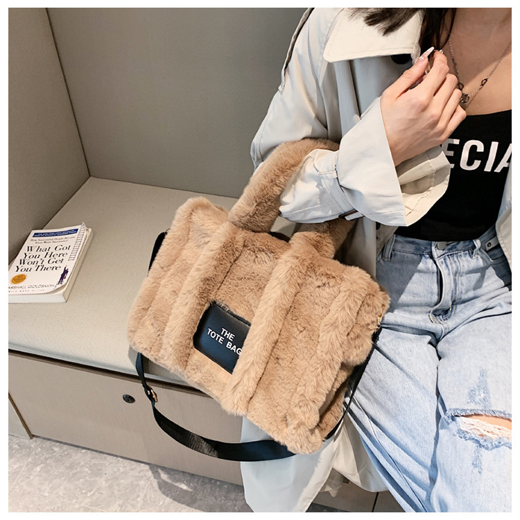 Nuova borsa in finta pelliccia di coniglio autunno e inverno, borsa tote di grande capacità, borsa a tracolla coreana, borsa in peluche_voghion.com