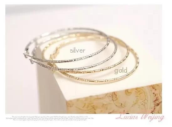 Orecchini a cerchio all'ingrosso placcati oro/argento 18 carati, 5 cm, eleganti orecchini grandi a forma di bambù, gioielli personalizzati alla moda da donna_voghion.com
