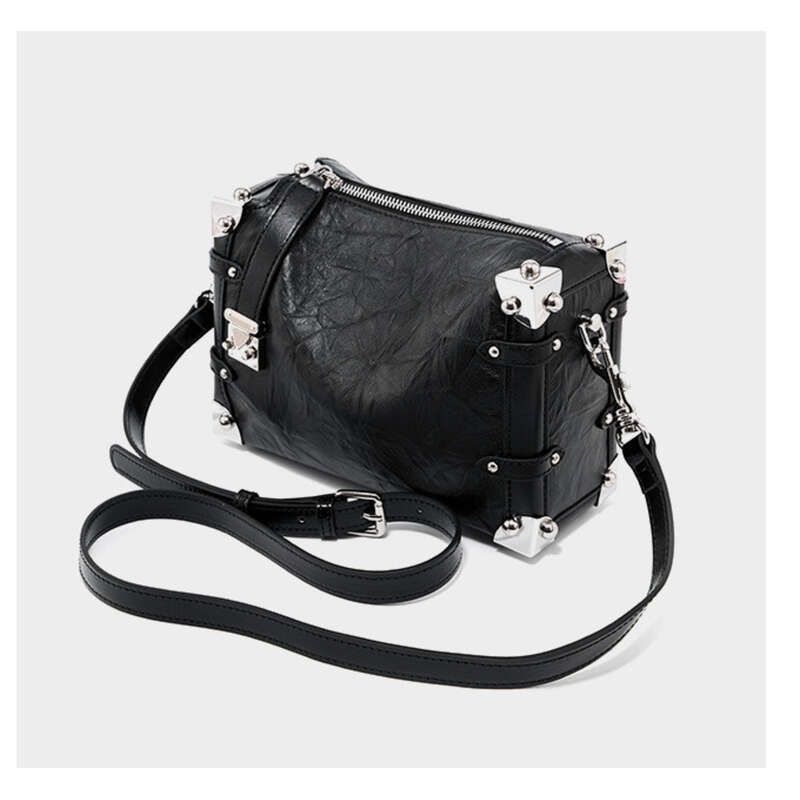 2025 Dames leren tas, nieuwe vierkante zachte box head layer crossbody tas_voghion.com