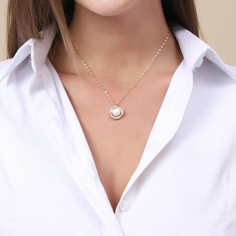 Pilna dimanta pērļu kaklarota ar spirālveida pērļu kulonu, saldi viegls, grezns pērļu atslēgas kaula ķēdītes formas augstas kvalitātes mikroinkrustētas pērļu kaklarota_voghion.com