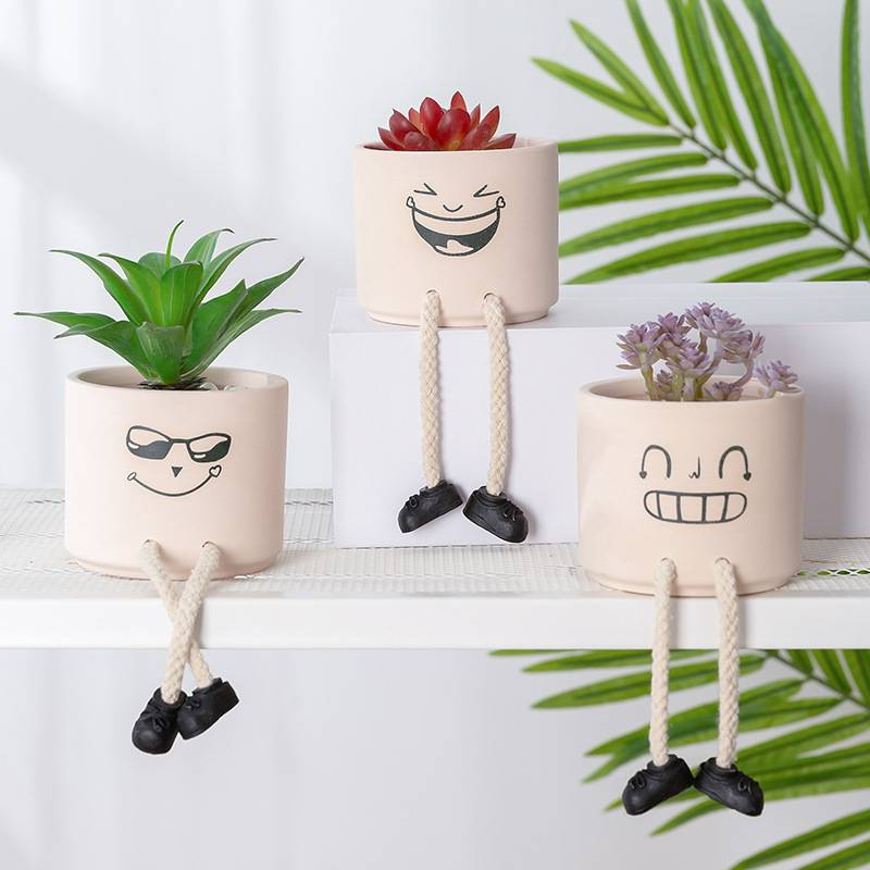 Personnage d'expression créative pieds suspendus poupée pot de fleur en céramique artisanat ornements de personnalité simulation plante succulente en pot petit_voghion.com