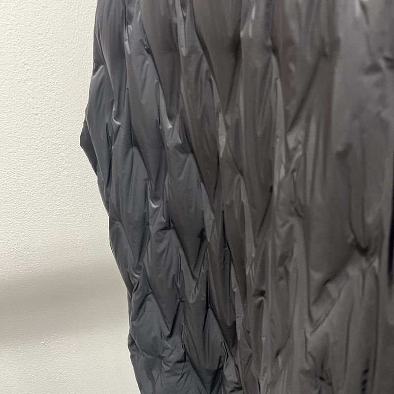 Abbigliamento maschile 2024 Inverno Nuovo Moda maschile Giacca in cotone di seta goffrata a forma di V Uomo Sottile Classico Tutto abbinato Camicia in cotone di seta Uomo_voghion.com