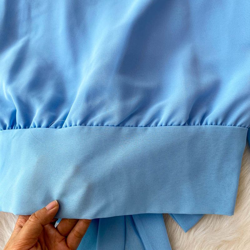Zachte blauwe getailleerde top met pofmouwen + hoge taille slanke kanten cakerok, tweedelige set_voghion.com