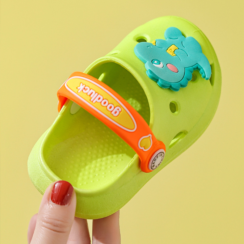 Sommerhausschuhe für Kinder für Mädchen, süße, weiche Sohle, rutschfeste Kindersandalen für Kleinkinder, Säuglinge und junge Kinder, Lochschuhe für Jungen_voghion.com