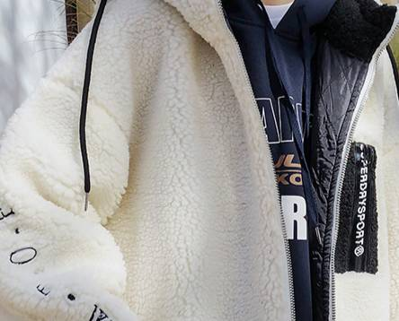 Heren winter Sherpa-jas – Trendy oversized capuchonjas met contrasterende rand (zwart/wit, Koreaanse streetwear-stijl, polyester vulling, maten M-XL)_voghion.com