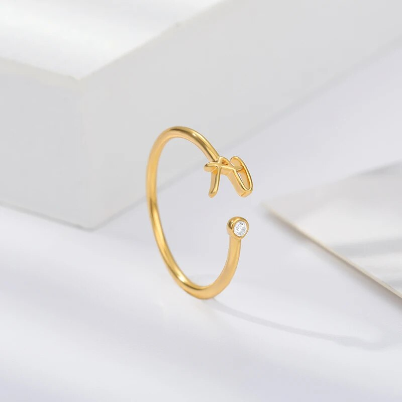 Anelli con iniziali dalla A alla Z per donna, aperti e regolabili, in acciaio inossidabile, per matrimonio, tendenza 2024, colore oro, gioielli di coppia_voghion.com