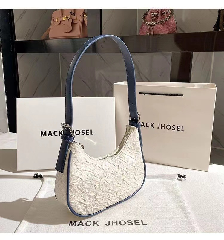 Hong Kong MACK High-end Sense Bu Yılın Popüler Pileli Çanta Kadın Yaz niş tasarım hilal çanta koltuk altı çantası omuz_voghion.com