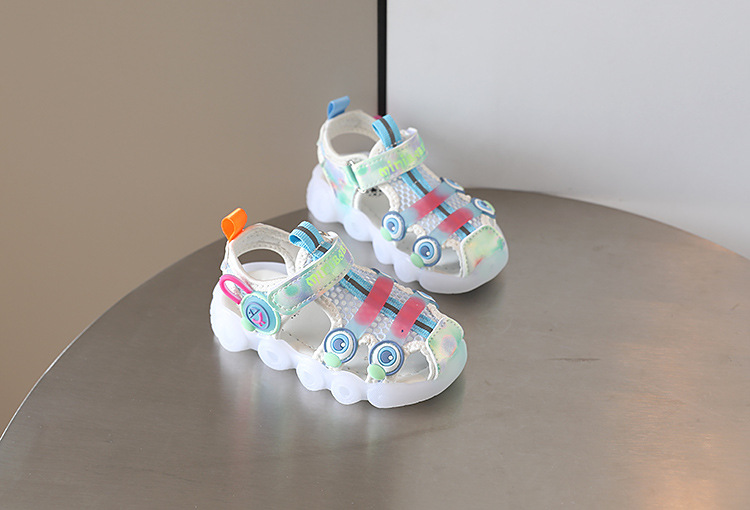 Sandali luminosi per donna 0-1-3 anni 2 ragazzi fascia anti-calcio spiaggia suola morbida scarpe da passeggio per bambini tendenza_voghion.com