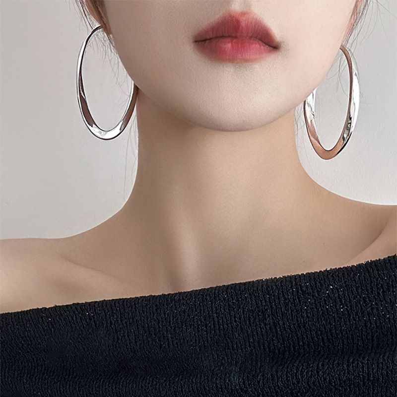 Orecchini a cerchio ovali in stile minimalista Silver Needle, semplici e alla moda, eleganti gioielli per le orecchie di alta qualità_voghion.com