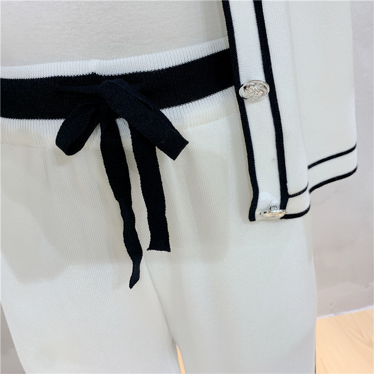 Women's fashion professional suit age-reducing temperament knit cardigan style wide leg pants two-piece set_voghion.com