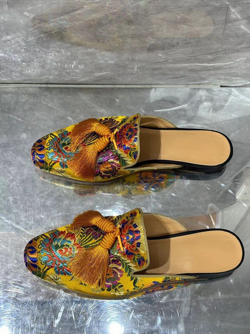 Herrenschuhe Modische Herren-Hausschuhe können draußen getragen werden, mit Quastenstickerei und Schaffellfutter, beliebter Stil, lässig und vielseitig_voghion.com