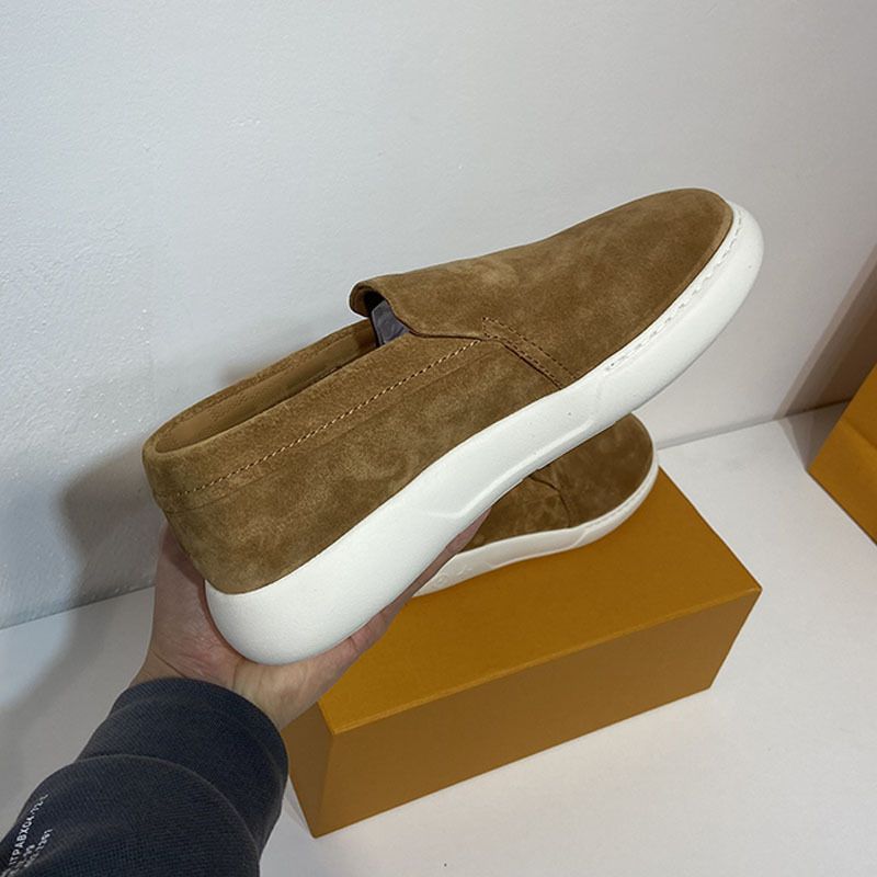2023 Trendy Brand Versatile British Style Bean Shoes New Casual Cowhide Loafers Men's Foot Pedals_voghion.com