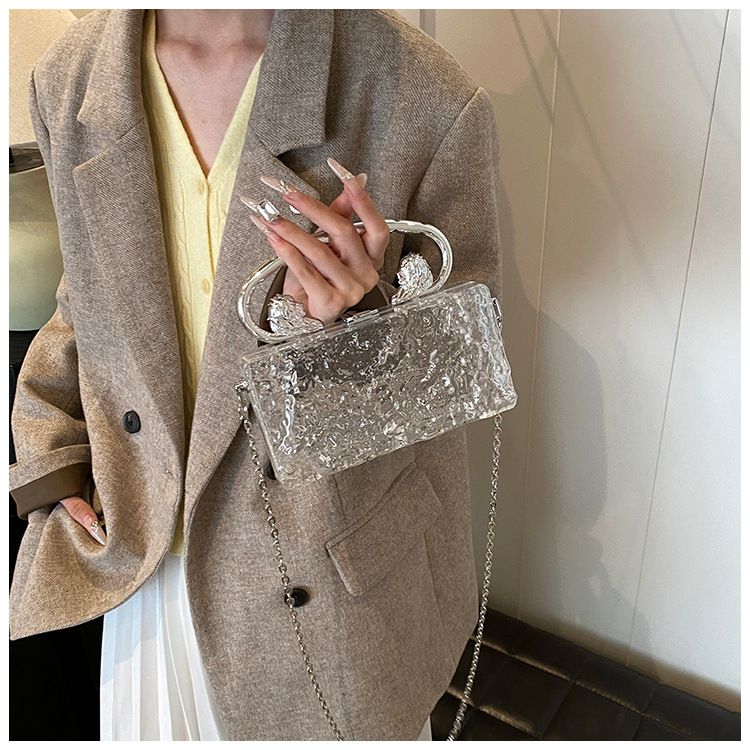 Borse a pochette da donna: crea una borsa in acrilico alla moda con motivi a crepe di ghiaccio, personalizzabile da portare a mano, a tracolla e con una sola spalla per le donne._voghion.com