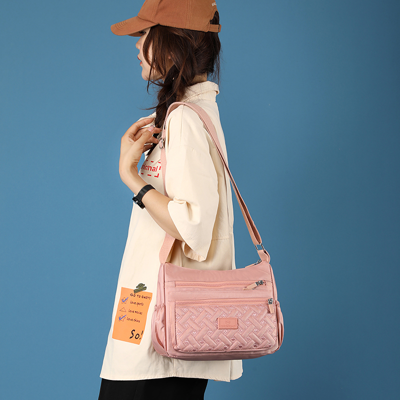 Borsa a tracolla casual da donna a tracolla impermeabile tinta unita nera rosa_voghion.com