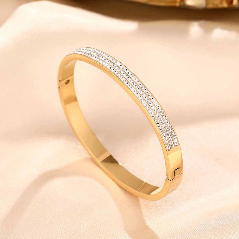 Light Luxury Fashionable Titanium Steel Bracelet Set In Three Rows For Women, With High-end Feel And A Starry Sky That_voghion.com