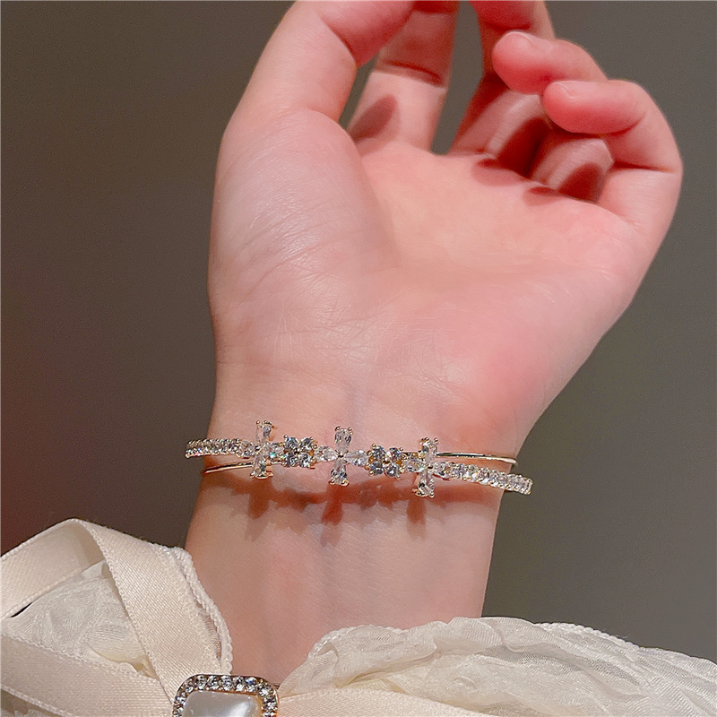Sweet micro-inlaid zircon bracelet JOJOACC zircon style opening adjustable bracelet simple bracelet J249_voghion.com